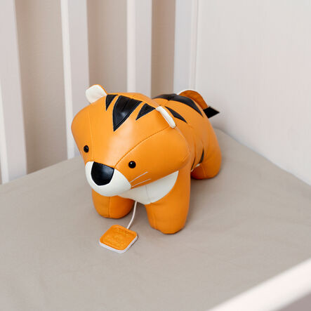 Safari Collection Musical Animals Tiger Friend  hi\-res